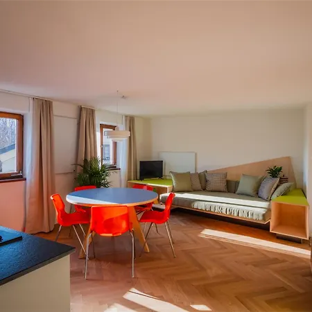 Διαμέρισμα Noas Jazz *